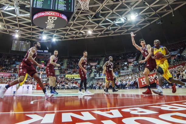 集的攻击 集的攻击