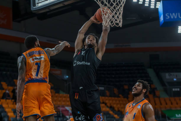 在这场焦点 在这场焦点