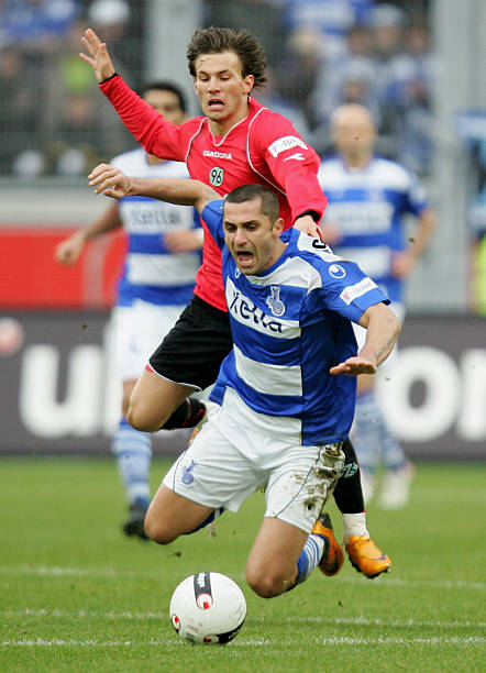 据法国媒体 据法国媒体