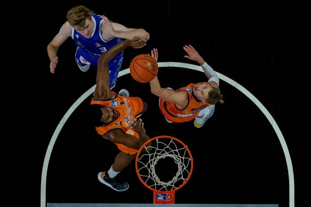 鲁内的全面 鲁内的全面