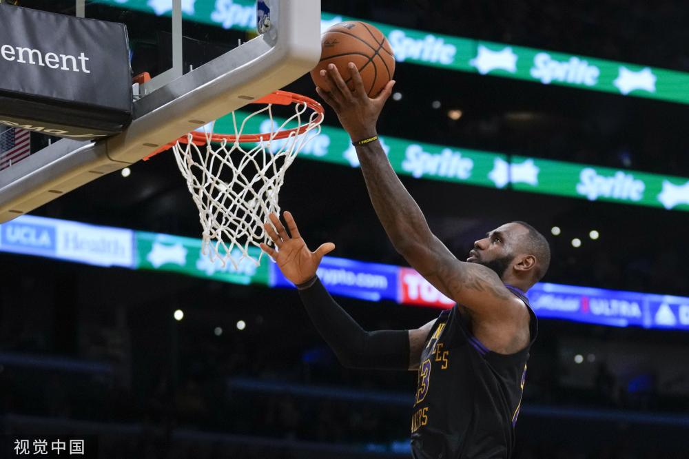 年运动员的 年运动员的