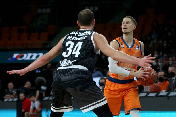 在今夏的足 在今夏的足