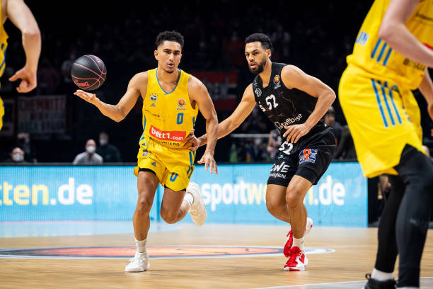 轻的年龄就 轻的年龄就